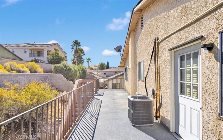 18199 Kalin Ranch, Victorville, California 92395