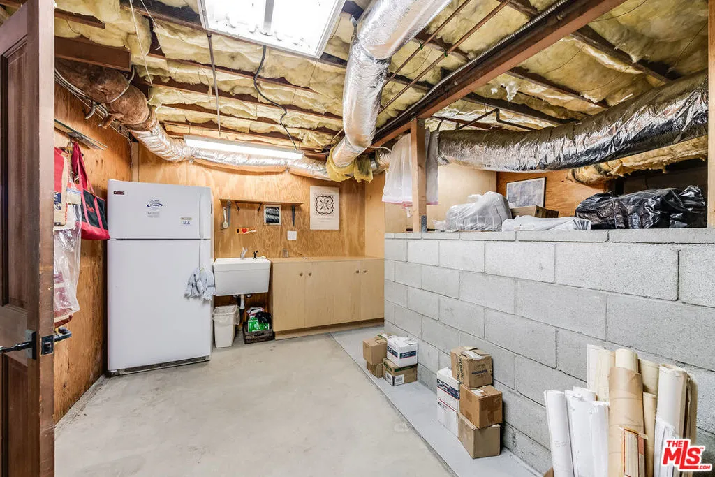 1382 Edgehill Place, Pasadena, California 91103 home-pic-27