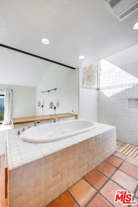 1382 Edgehill Place, Pasadena, California 91103 home-pic-33