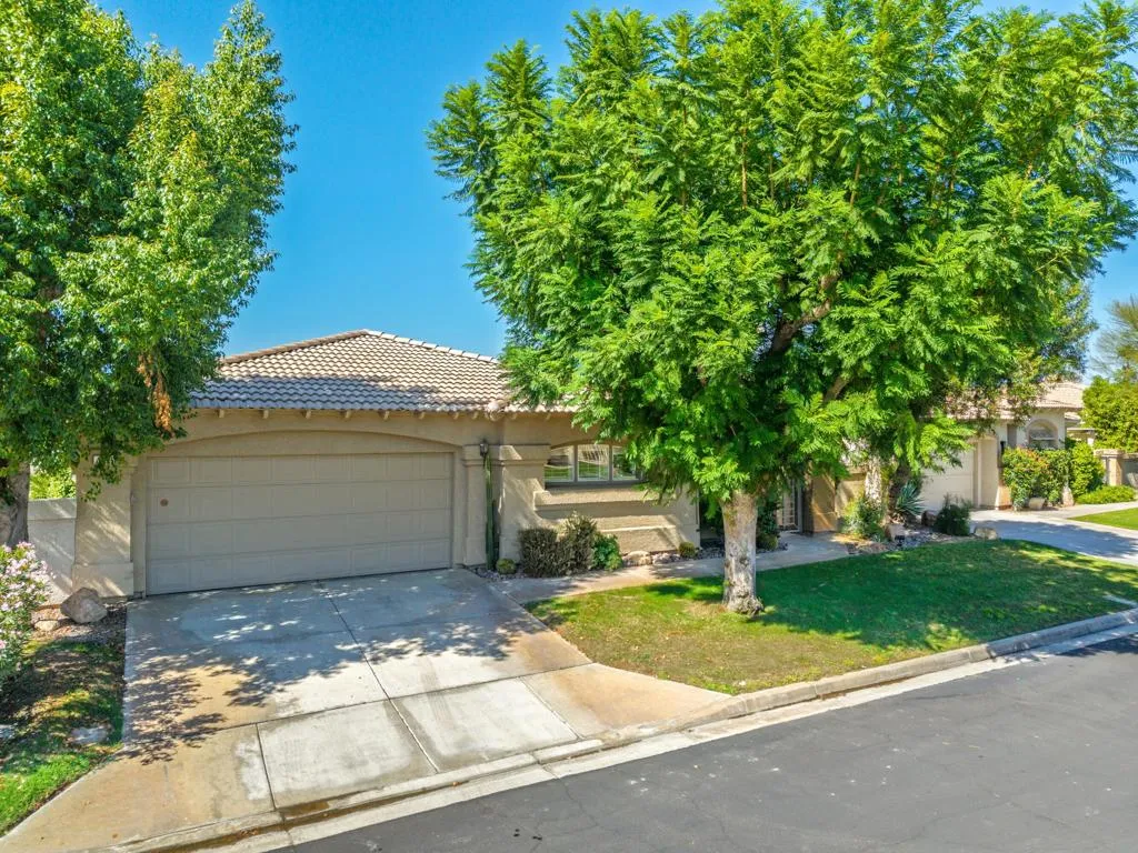15 Florentina Drive, Rancho Mirage, California 92270 home-pic-1