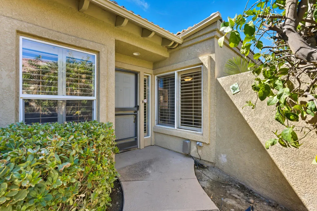 15 Florentina Drive, Rancho Mirage, California 92270 home-pic-5