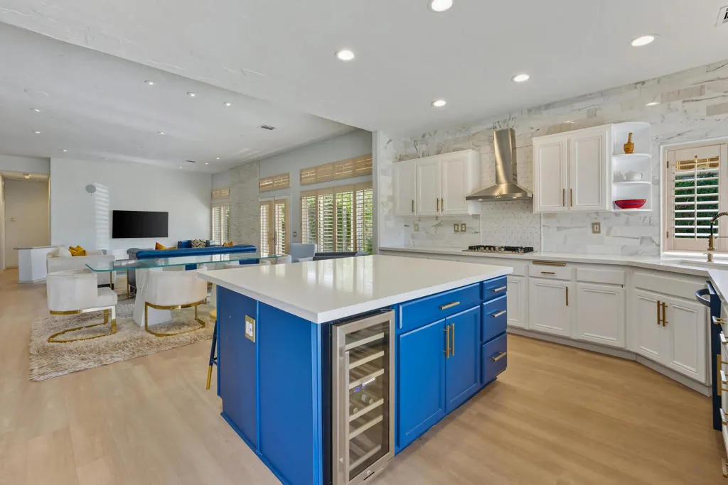 15 Florentina Drive, Rancho Mirage, California 92270 home-pic-12