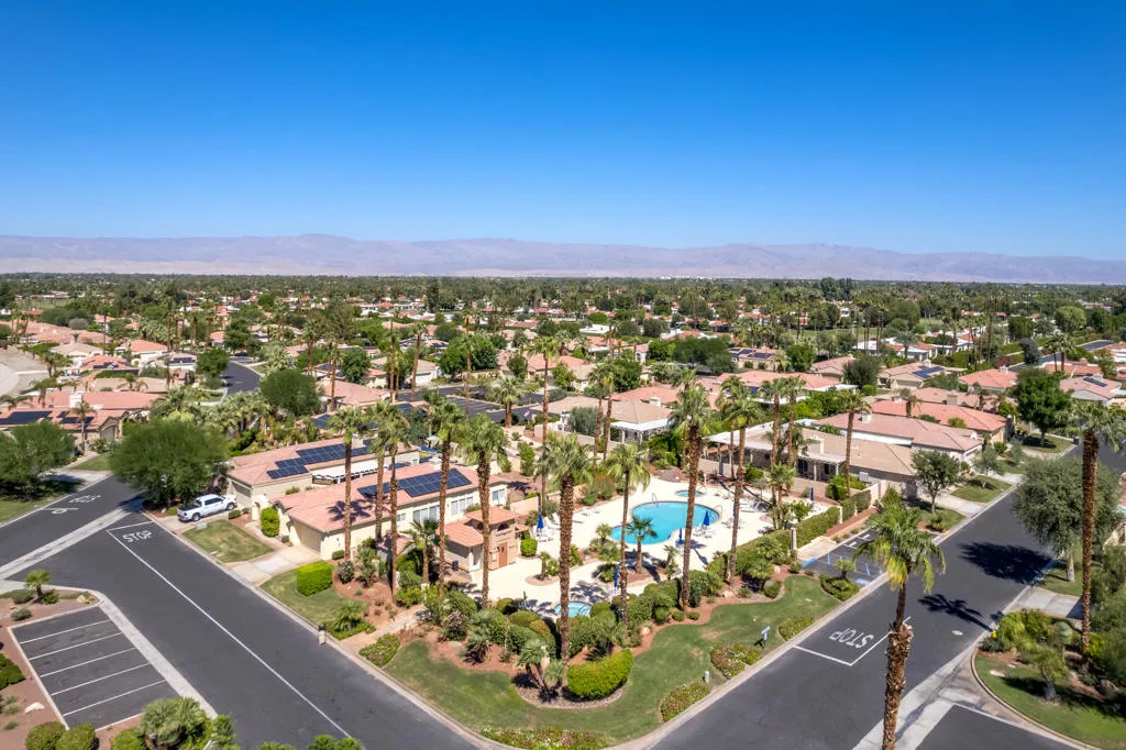 15 Florentina Drive, Rancho Mirage, California 92270 home-pic-29