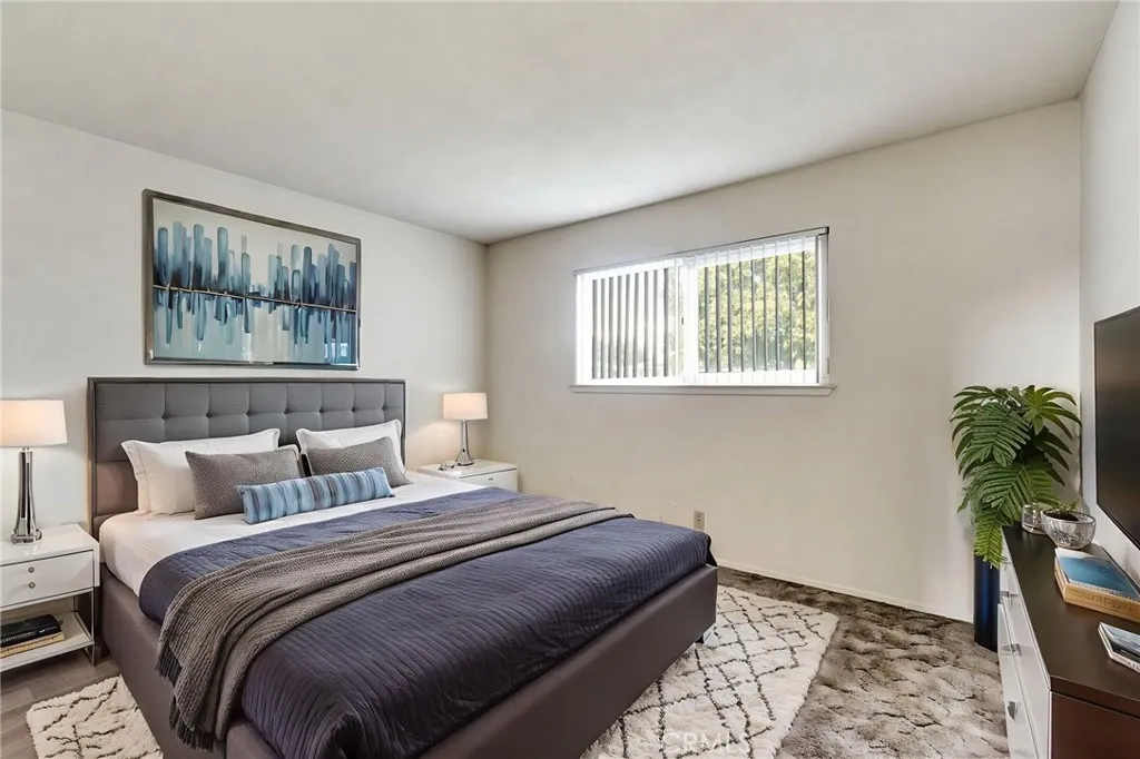 578 W Beverly, Clovis, California 93612 home-pic-19