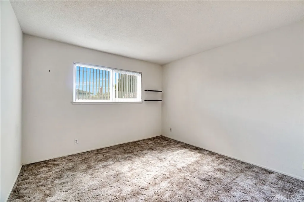578 W Beverly, Clovis, California 93612 home-pic-16