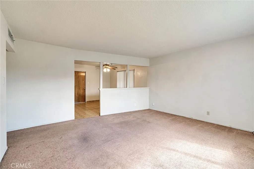 578 W Beverly, Clovis, California 93612 home-pic-8