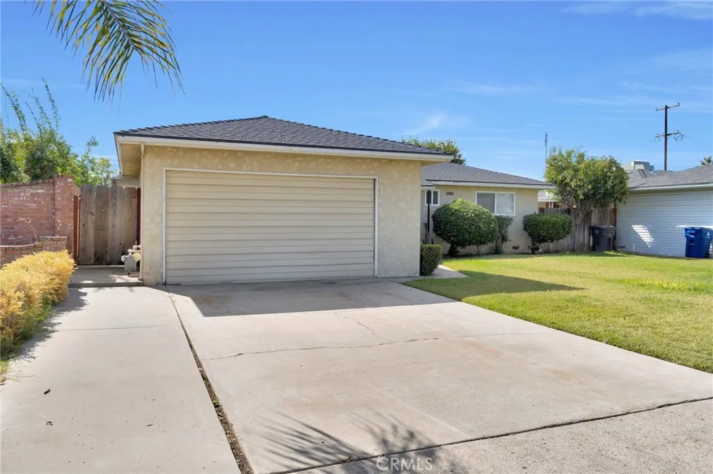 578 W Beverly, Clovis, California 93612 home-pic-1