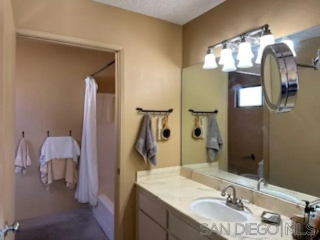 2258 Caminito Pescado 11, San Diego, California 92107 home-pic-3