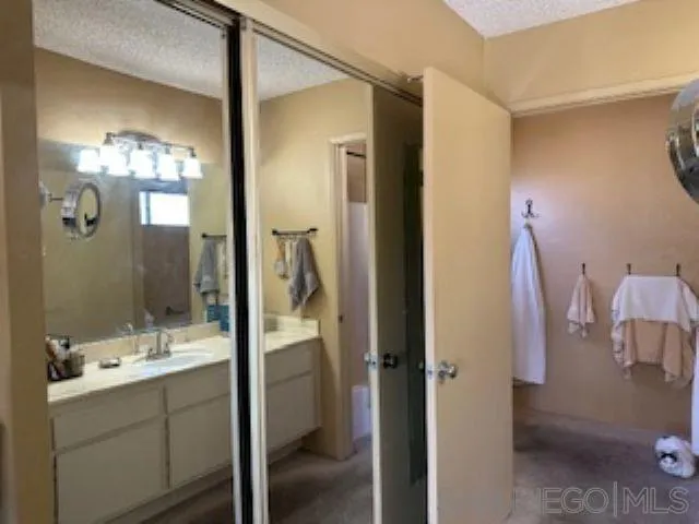 2258 Caminito Pescado 11, San Diego, California 92107 home-pic-8