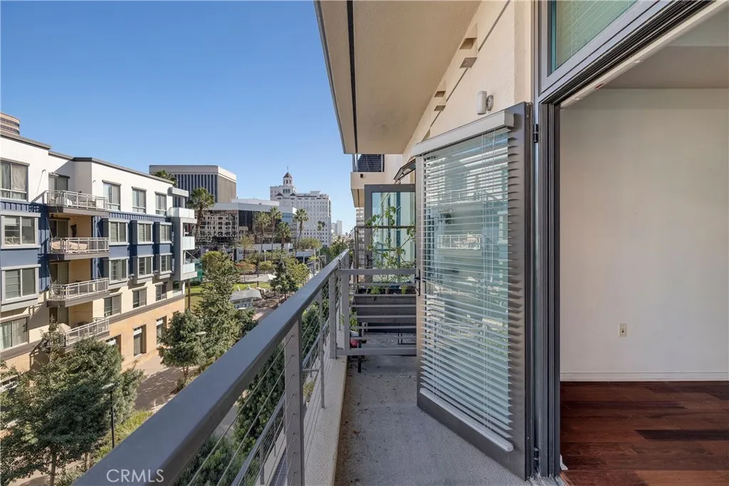 133 N The Promenade N 426, Long Beach, California 90802 home-pic-20