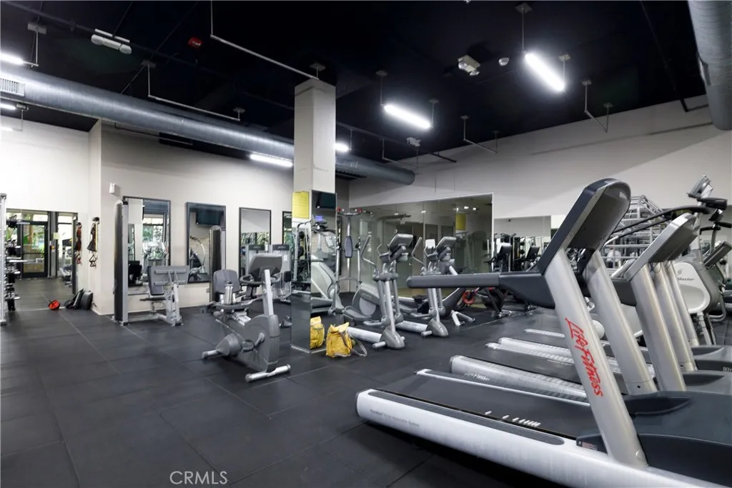 133 N The Promenade N 426, Long Beach, California 90802 home-pic-48