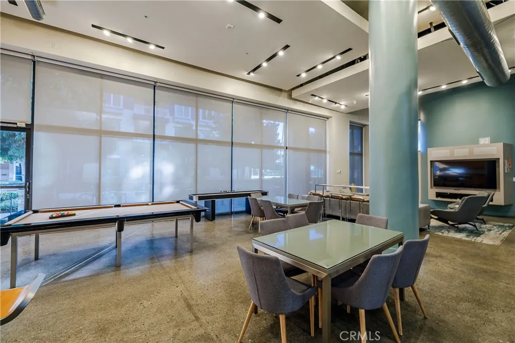 133 N The Promenade N 426, Long Beach, California 90802 home-pic-38