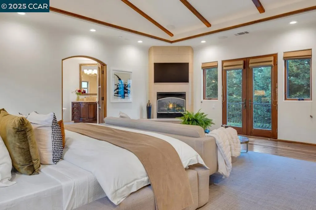 104 Muir Ln, Alamo, California 94507 home-pic-25