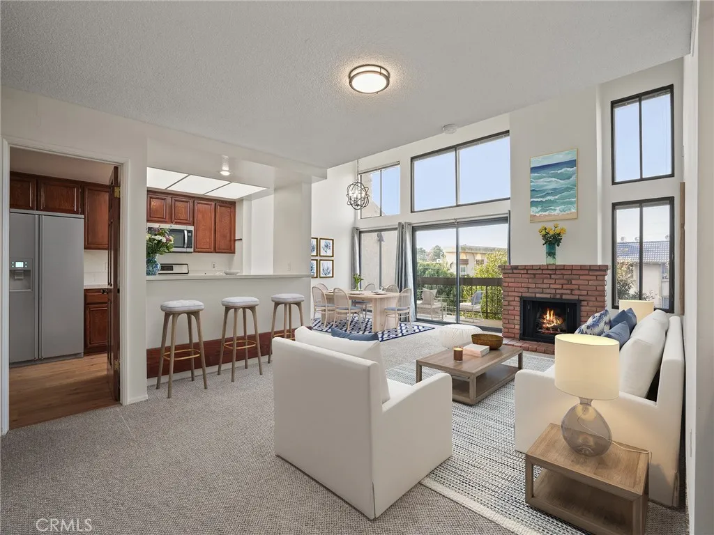 8180 Manitoba Street 302, Playa Del Rey, California 90293 home-pic-0