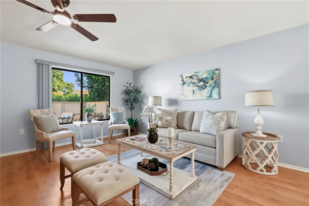 3190 Via Buena A, Laguna Woods, California 92637 home-pic-5