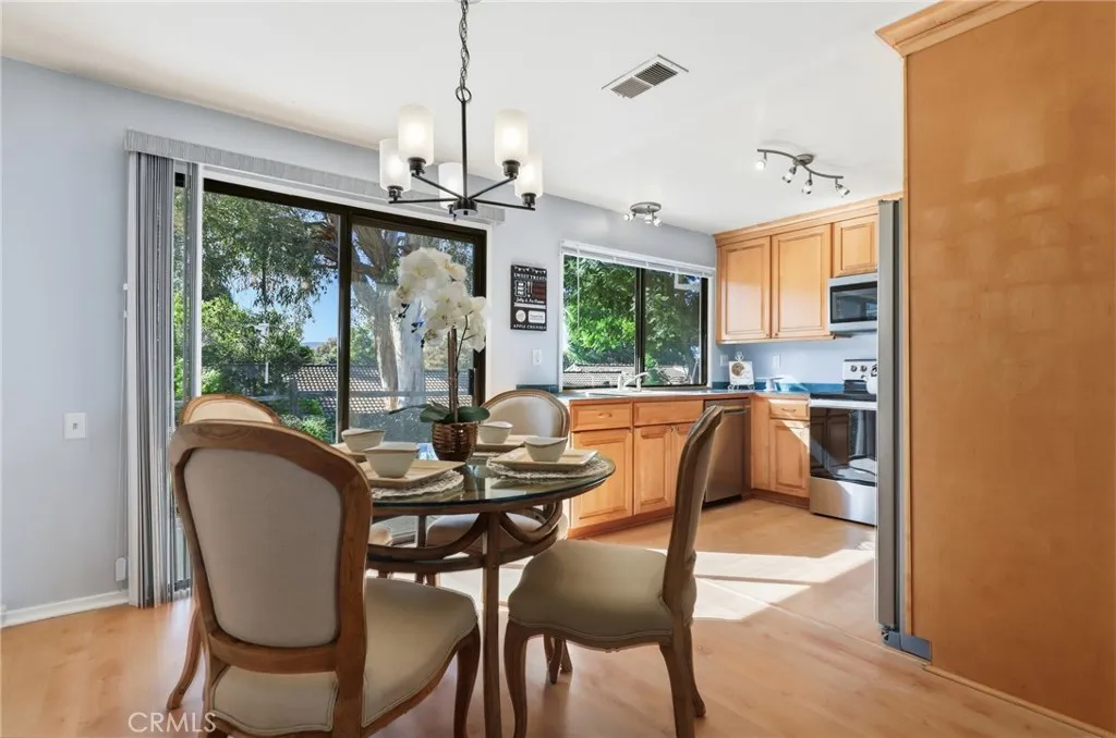 3190 Via Buena A, Laguna Woods, California 92637 home-pic-9