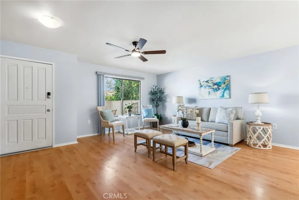 3190 Via Buena A, Laguna Woods, California 92637 home-pic-4