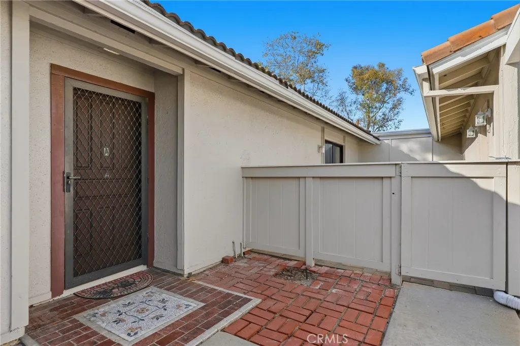 3190 Via Buena A, Laguna Woods, California 92637 home-pic-27
