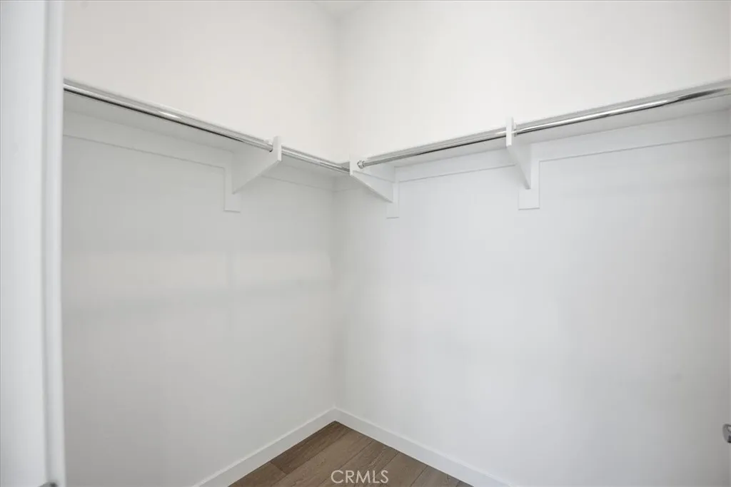 2392 Haley Point Drive 104, Ventura, California 93003 home-pic-24