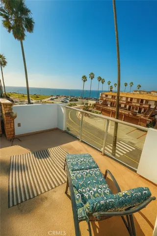 Rooftop Lounge