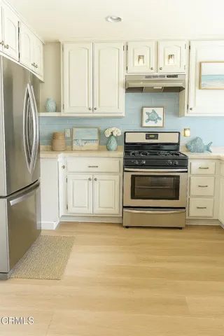 2ND FLOOR KITCHEN WITH A WINDOW