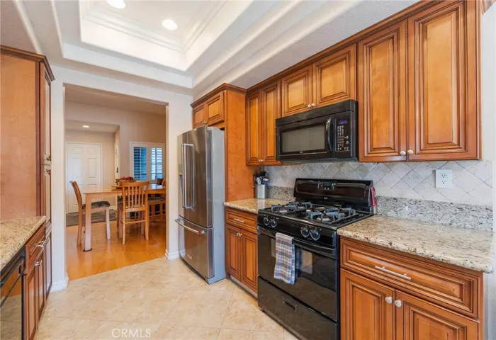 8122 Seawater, Huntington Beach, California 92646