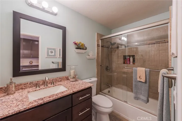 8122 Seawater, Huntington Beach, California 92646