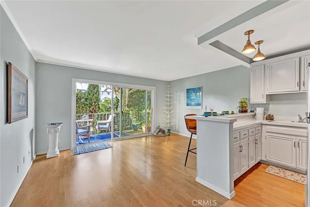 500 Cagney Lane 103, Newport Beach, California 92663 home-pic-5