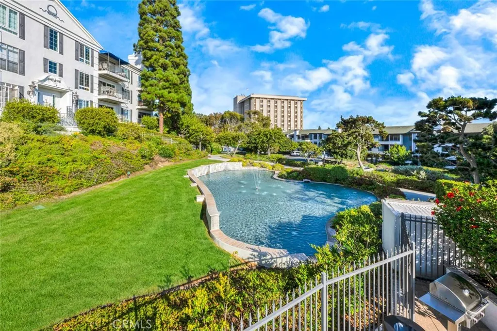 500 Cagney Lane 103, Newport Beach, California 92663 home-pic-21