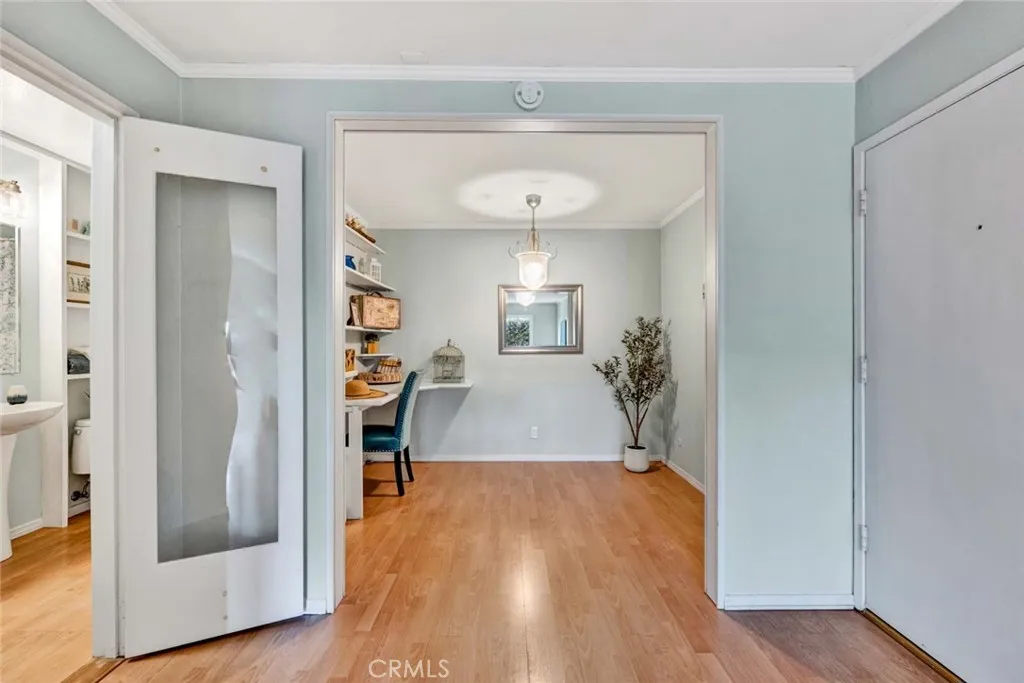500 Cagney Lane 103, Newport Beach, California 92663 home-pic-12