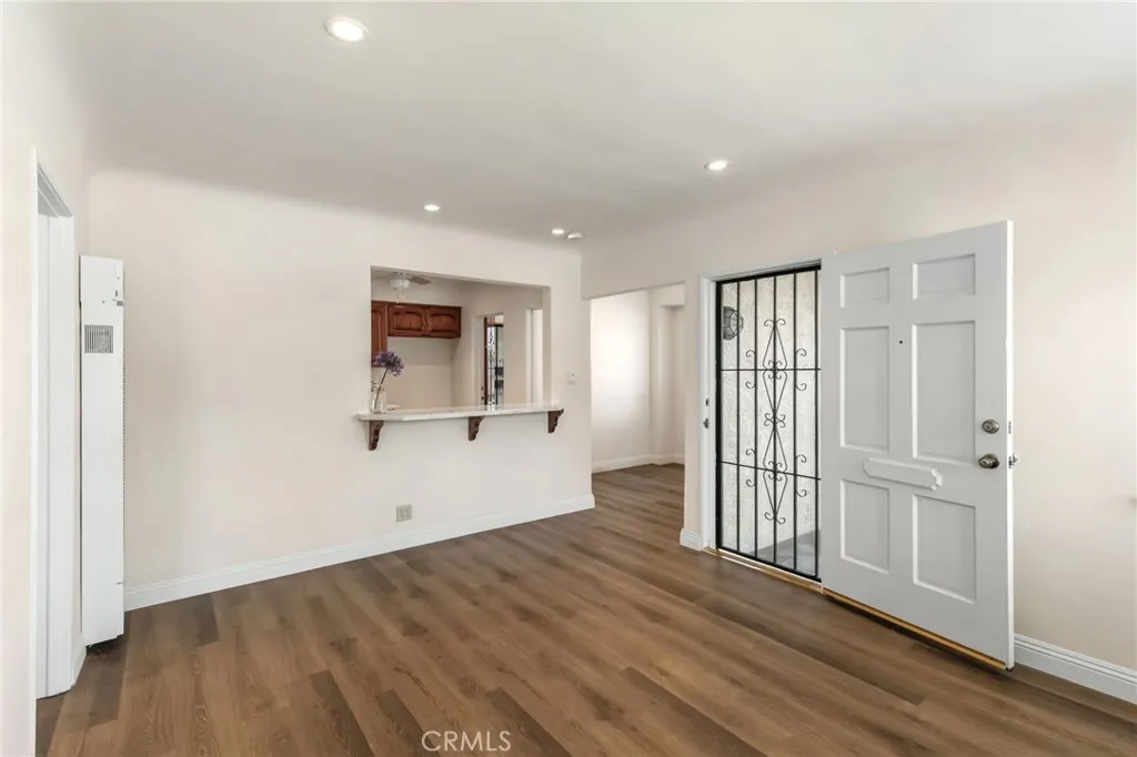 2824 W 156th Street W 2, Gardena, California 90249 home-pic-4