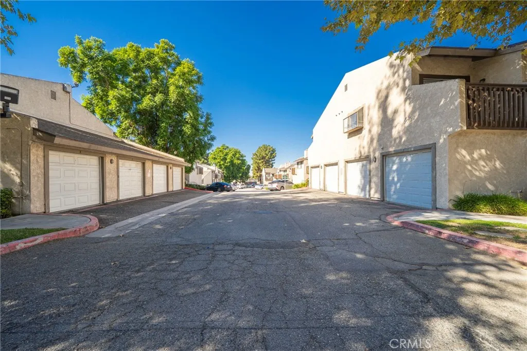 1251 S Meadow Lane 107, Colton, California 92324 home-pic-5