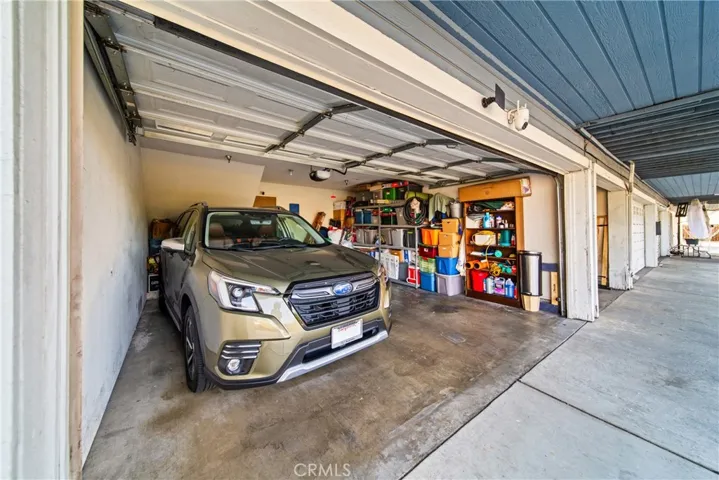 Unit B garage