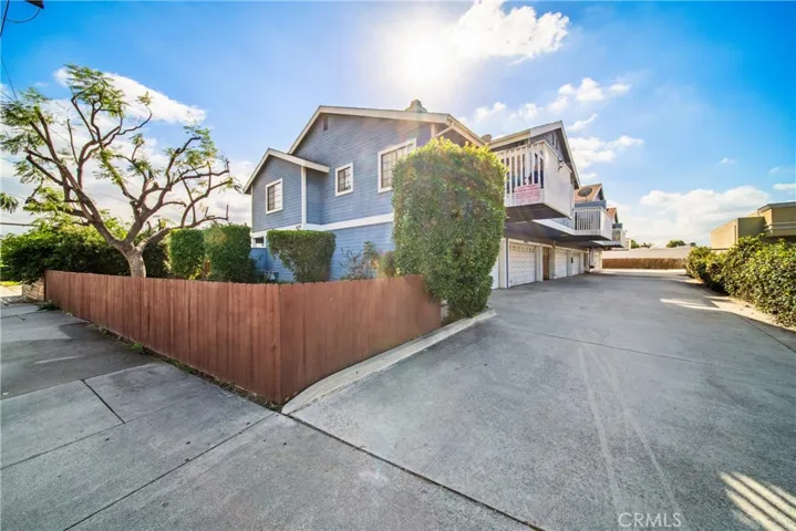 916 W Duarte, Monrovia, California 91016