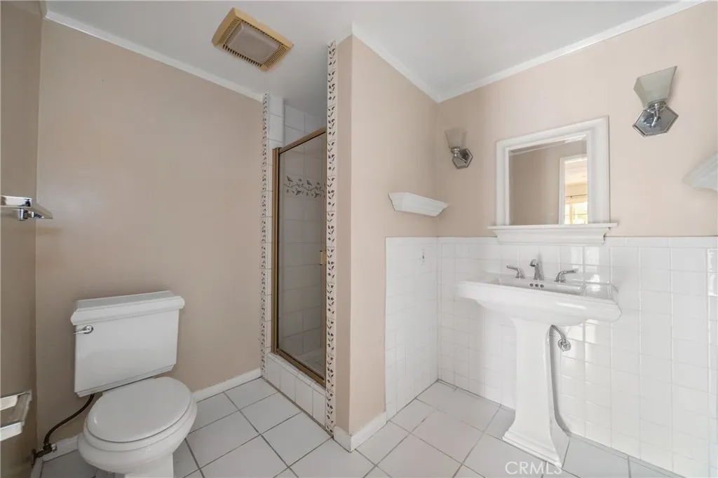 8216 Sheffield, San Gabriel, California 91775 home-pic-31