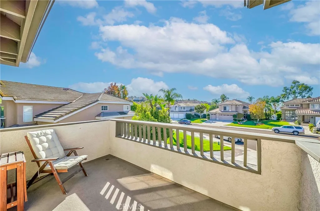 16396 High Bluff Court, Riverside, California 92503 home-pic-57