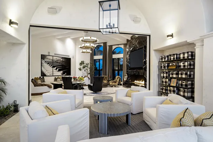 133-print-JPMorningstar_OPMG_0325_133