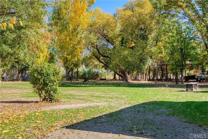 11694 Old Spruce Grove, Lower Lake, California 95457