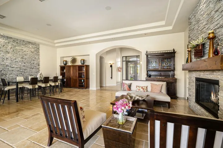 27-web-or-mls-KBCotona_OPMG_1025_026