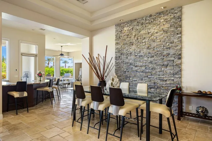 29-web-or-mls-KBCotona_OPMG_1025_028