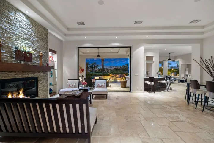 102-web-or-mls-KBCotonaTwi_OPMG_1025_027