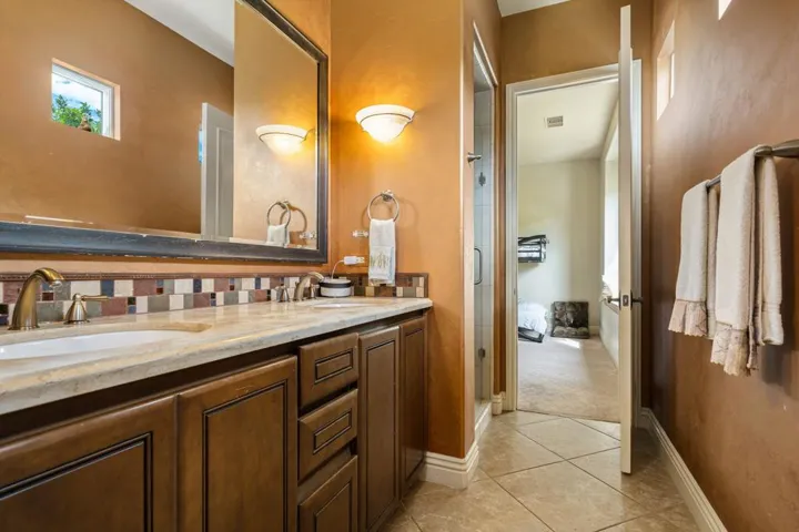 71-web-or-mls-KBCotona_OPMG_1025_070