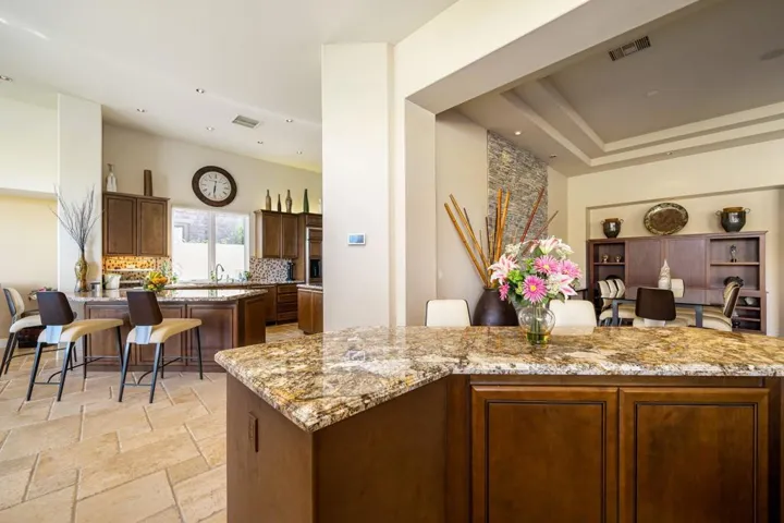 33-web-or-mls-KBCotona_OPMG_1025_032