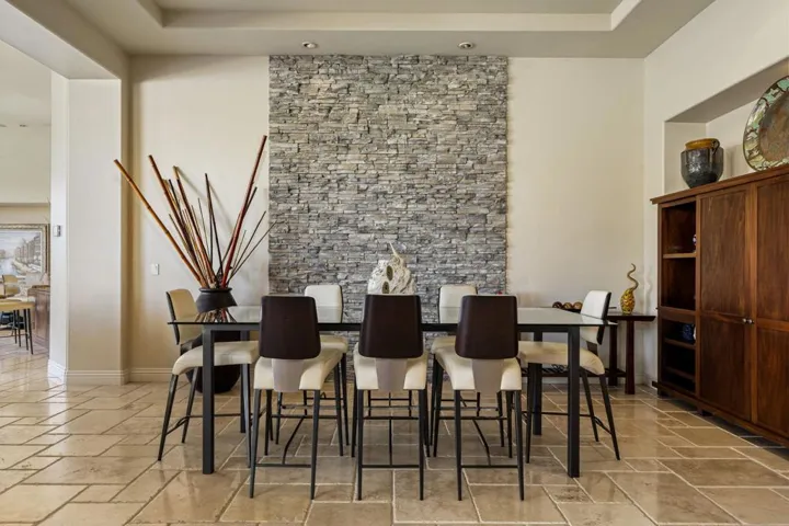 30-web-or-mls-KBCotona_OPMG_1025_029