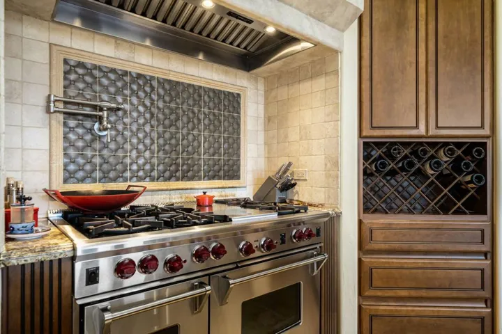 39-web-or-mls-KBCotona_OPMG_1025_038