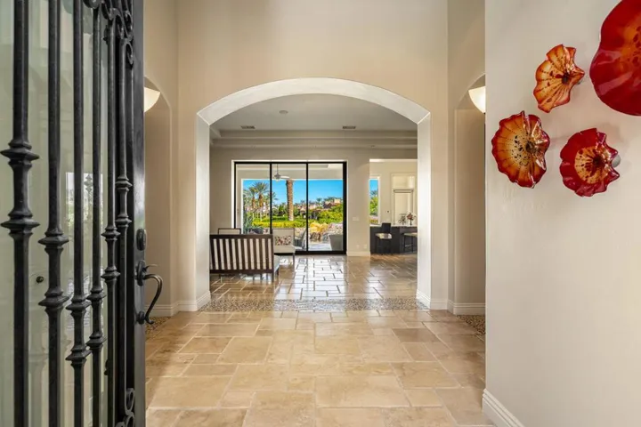 23-web-or-mls-KBCotona_OPMG_1025_022