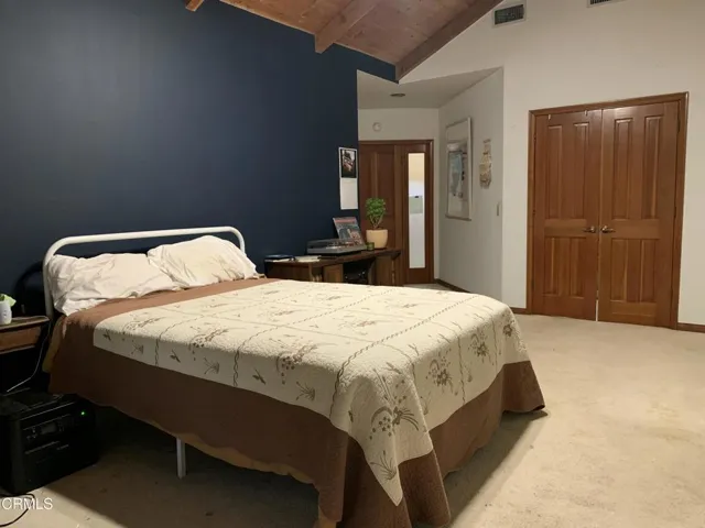 A51DE103-A439-4F6B-9CC9-C5B92BE6DAF6