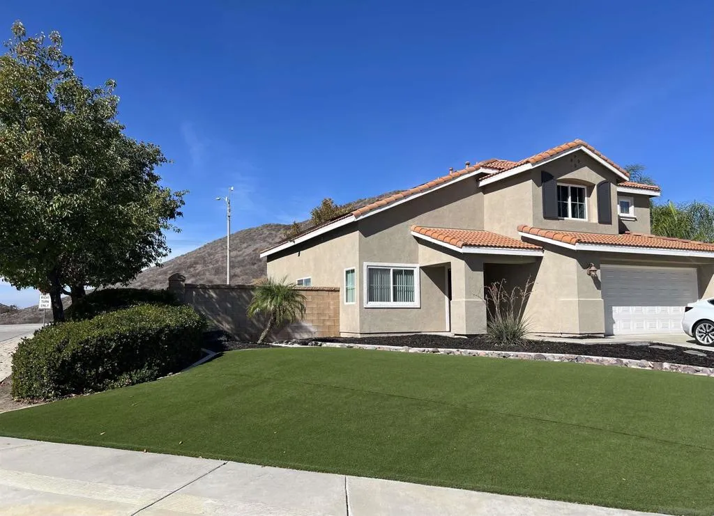 28454 Saddlecrest, Menifee, California 92585 home-pic-0