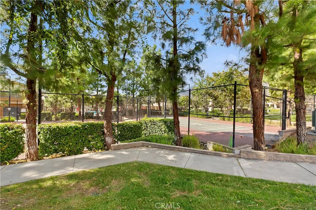 15723 Parkhouse Drive 97, Fontana, California 92336 home-pic-31