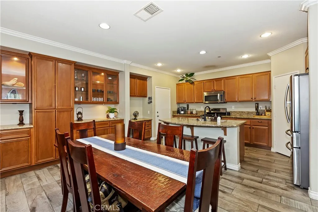 15723 Parkhouse Drive 97, Fontana, California 92336 home-pic-11